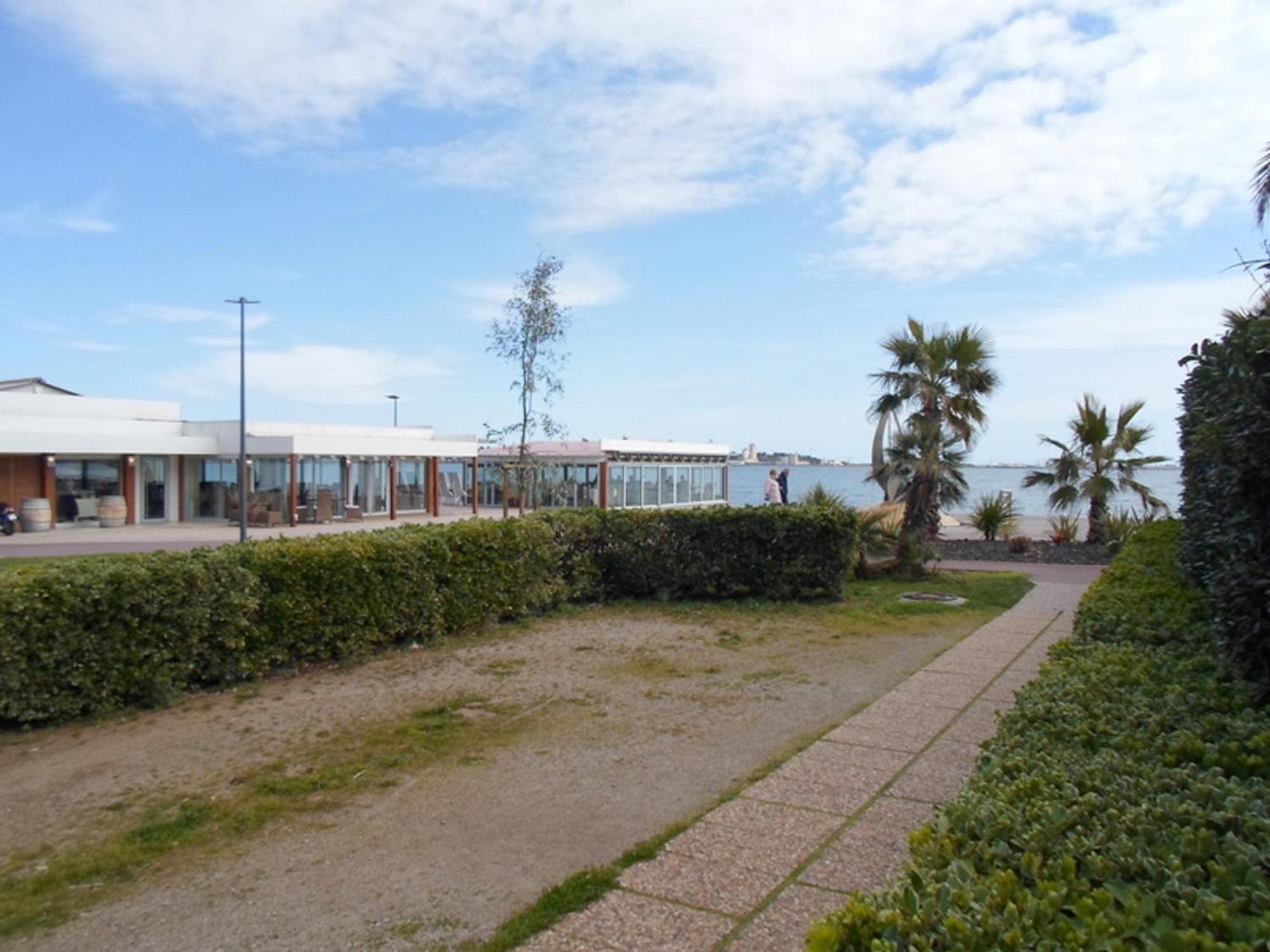 Appartement Avec Terrasse, Climatisation Et Animaux Admis, Proche Des Thermes - Fr-1-503-38 Balaruc-les-Bains Exterior foto
